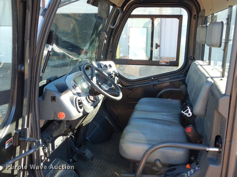 image for item GF9992 2010 Kubota RTV1100 utility vehicle