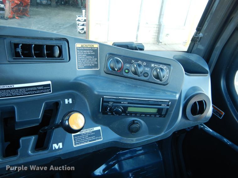 image for item GF9992 2010 Kubota RTV1100 utility vehicle