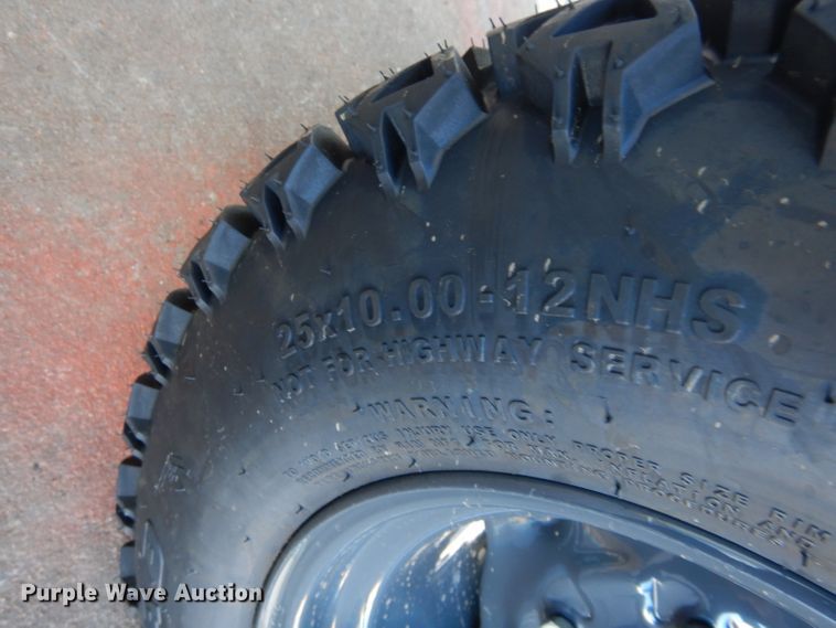 image for item GF9992 2010 Kubota RTV1100 utility vehicle