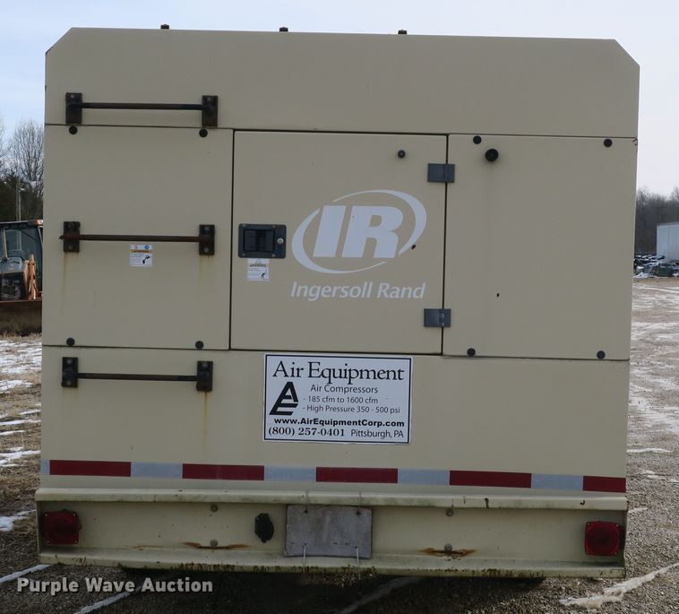 image for item DB10087 2008 Ingersoll Rand XHP750 air compressor