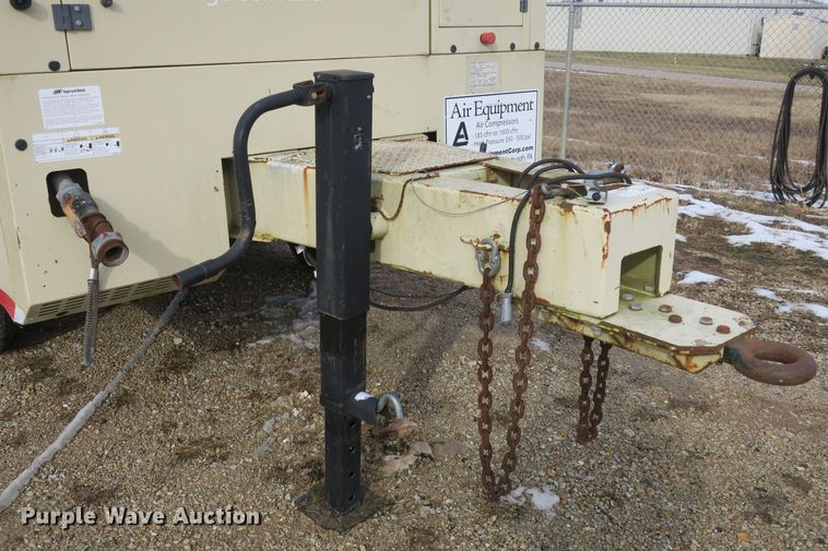 image for item DB10087 2008 Ingersoll Rand XHP750 air compressor