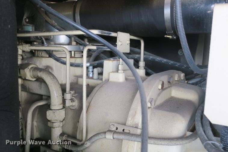 image for item DB10087 2008 Ingersoll Rand XHP750 air compressor