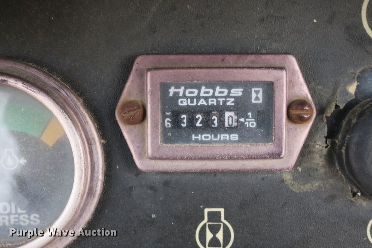 image for item DB10088 1998 Case 850G dozer