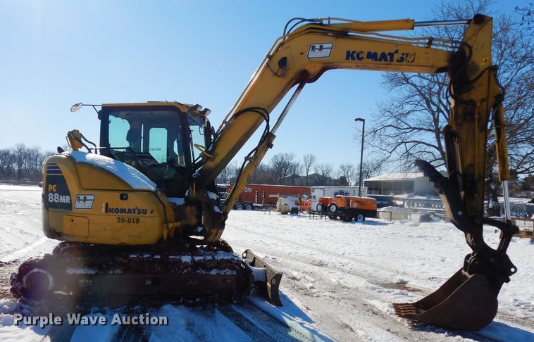 image for item DE4212 2012 Komatsu PC88MR-8 mini excavator