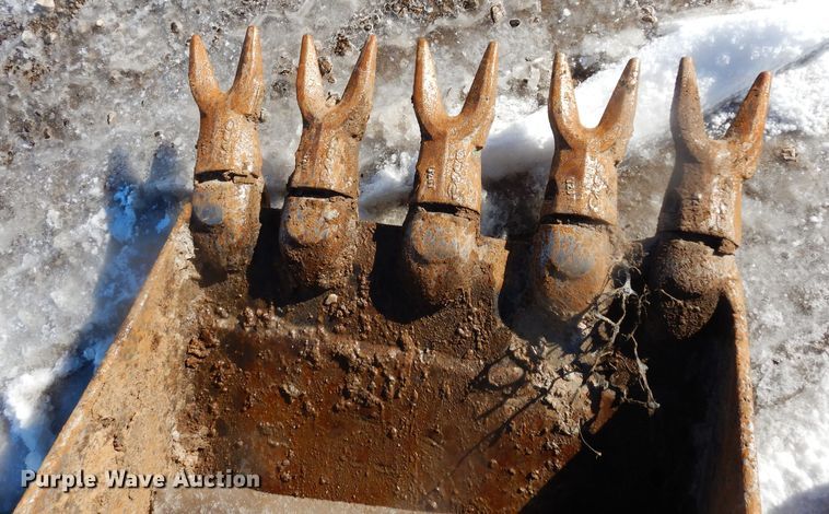 image for item DE4212 2012 Komatsu PC88MR-8 mini excavator