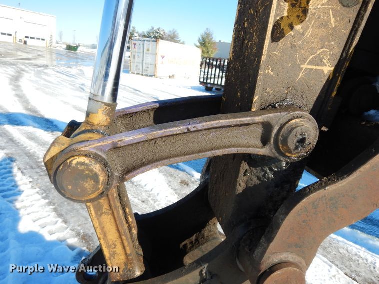 image for item DE4212 2012 Komatsu PC88MR-8 mini excavator