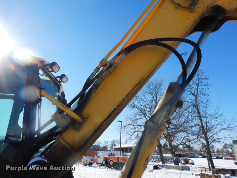 image for item DE4212 2012 Komatsu PC88MR-8 mini excavator