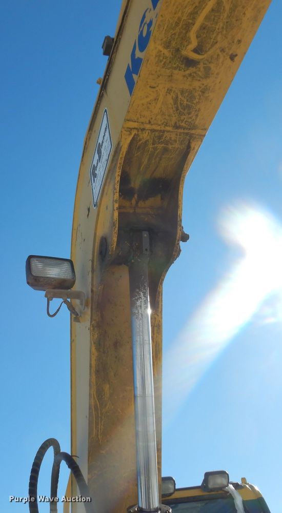 image for item DE4212 2012 Komatsu PC88MR-8 mini excavator