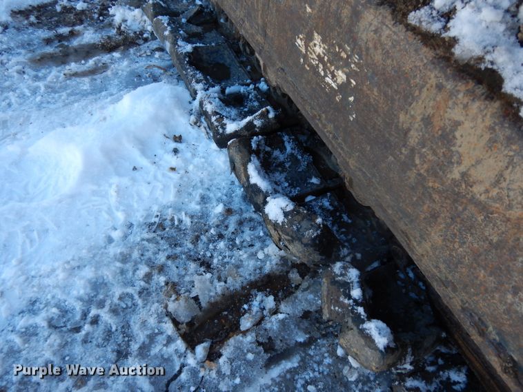 image for item DE4212 2012 Komatsu PC88MR-8 mini excavator