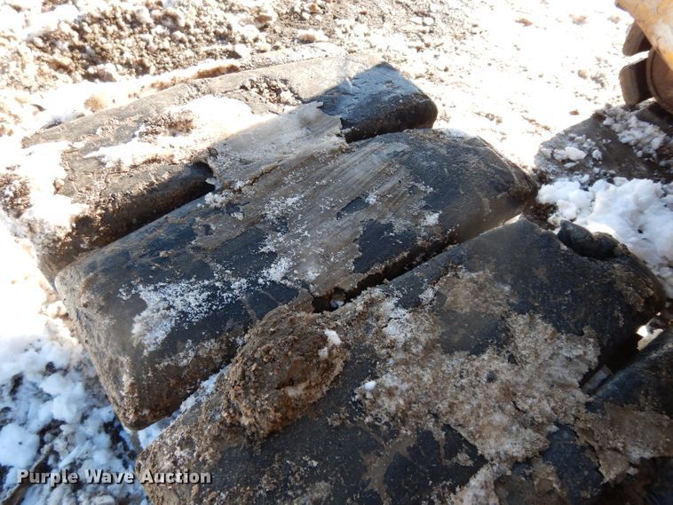 image for item DE4212 2012 Komatsu PC88MR-8 mini excavator