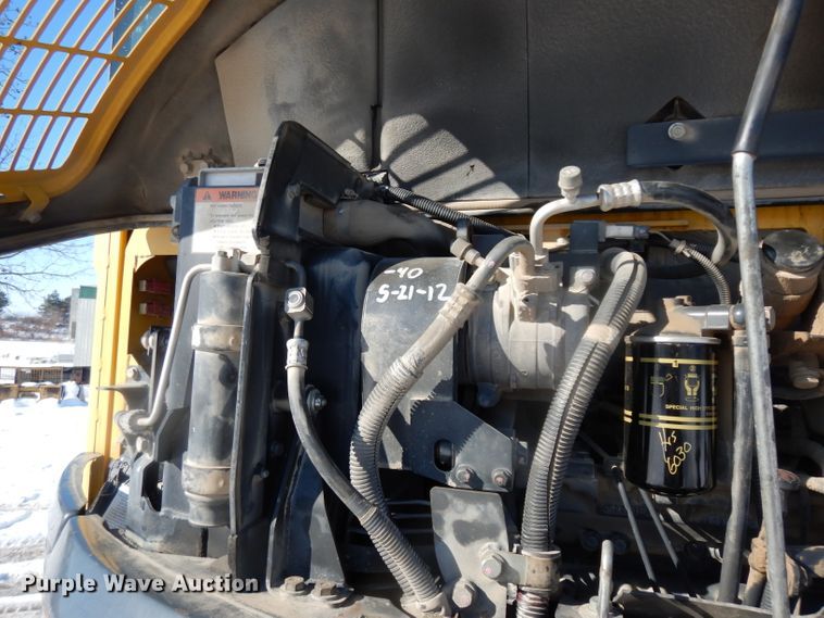 image for item DE4212 2012 Komatsu PC88MR-8 mini excavator