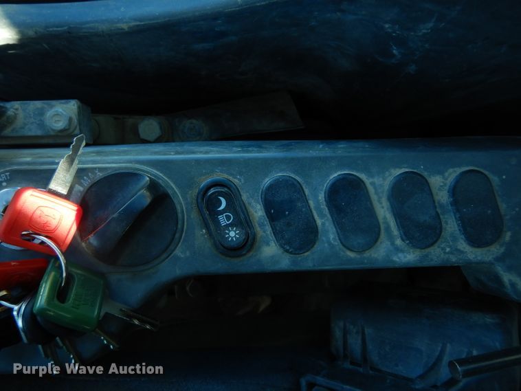 image for item DE4212 2012 Komatsu PC88MR-8 mini excavator