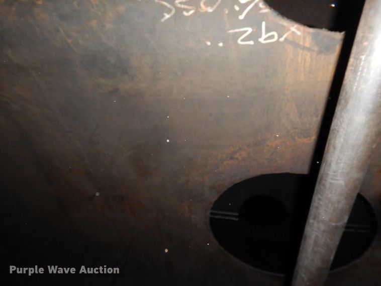 image for item DF2598 1989 Mack R690ST service truck