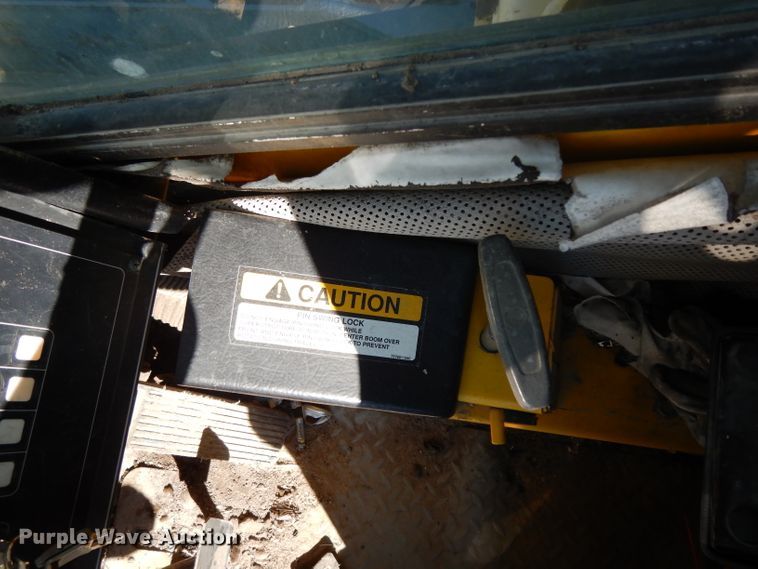 image for item DF2599 2000 Grove RT530E crane