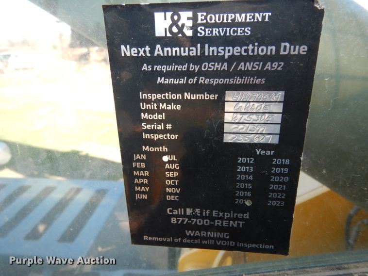 image for item DF2599 2000 Grove RT530E crane