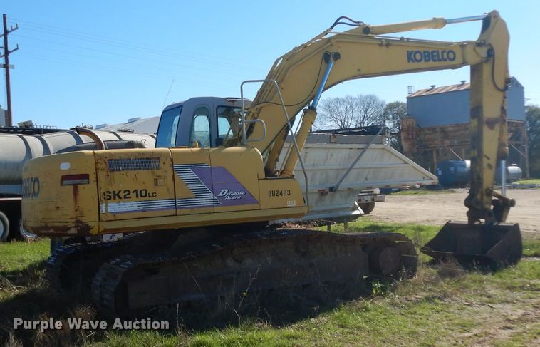image for item DF2601 2005 Kobelco SK210LC excavator