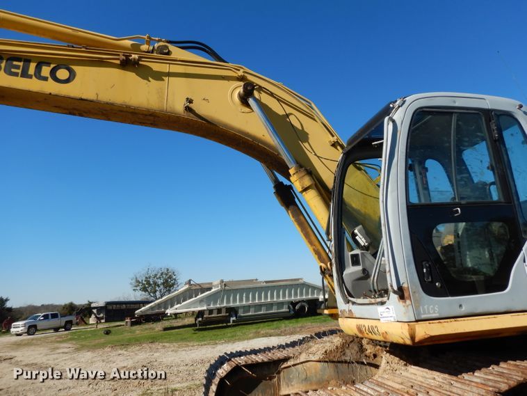 image for item DF2601 2005 Kobelco SK210LC excavator