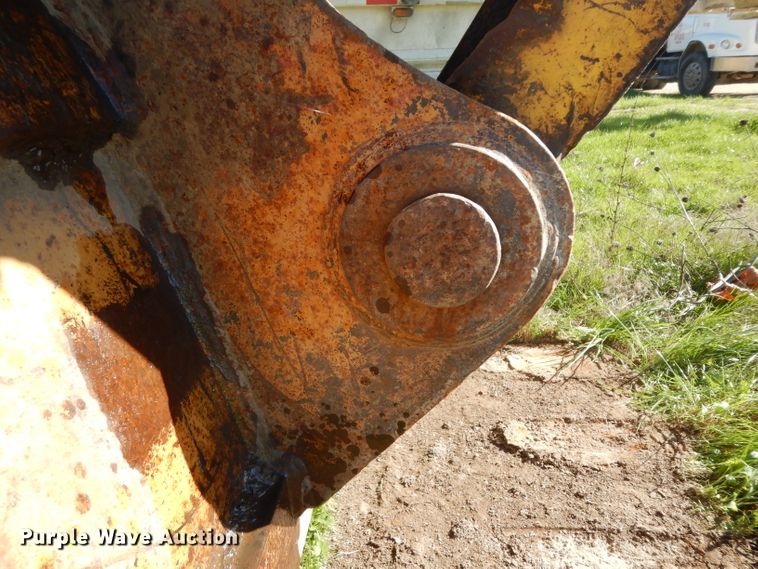 image for item DF2601 2005 Kobelco SK210LC excavator