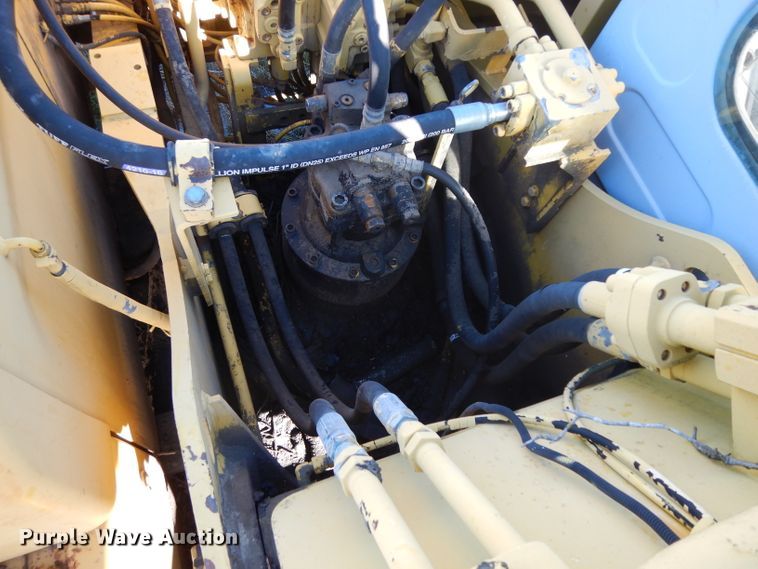 image for item DF2601 2005 Kobelco SK210LC excavator