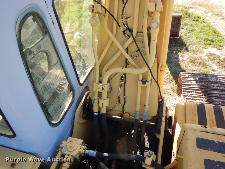 image for item DF2601 2005 Kobelco SK210LC excavator