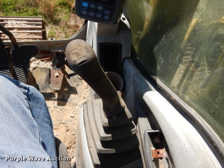 image for item DF2601 2005 Kobelco SK210LC excavator