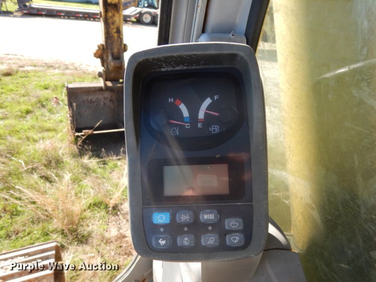 image for item DF2601 2005 Kobelco SK210LC excavator