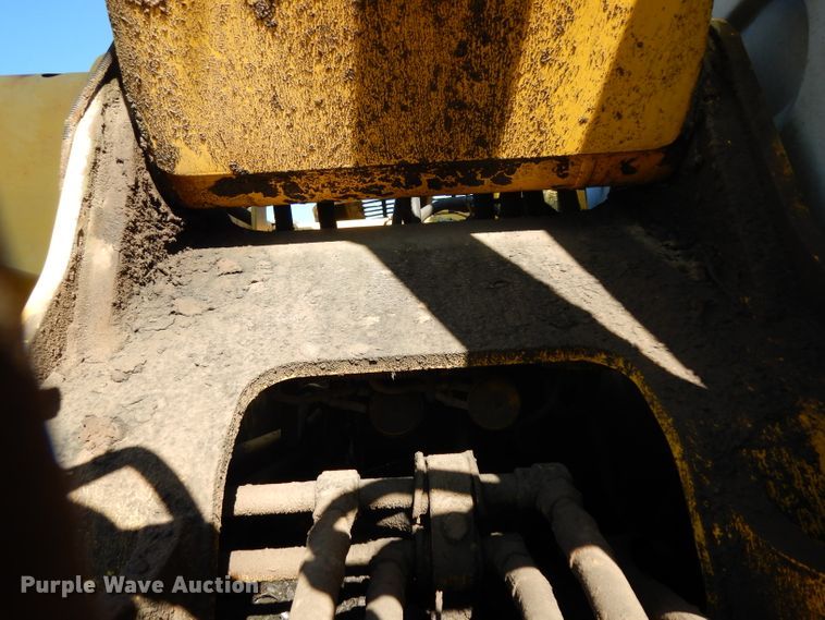 image for item DF2601 2005 Kobelco SK210LC excavator