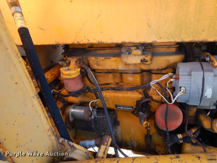 image for item DF2603 1976 John Deere 310A backhoe