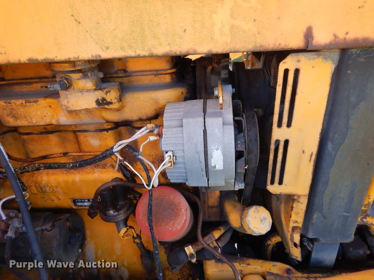 image for item DF2603 1976 John Deere 310A backhoe