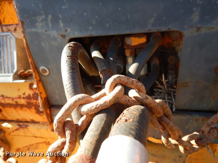 image for item DF2603 1976 John Deere 310A backhoe