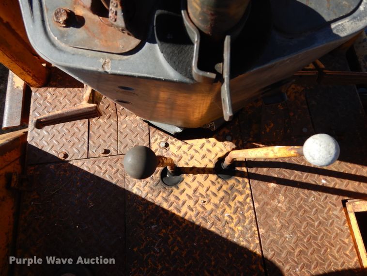 image for item DF2603 1976 John Deere 310A backhoe