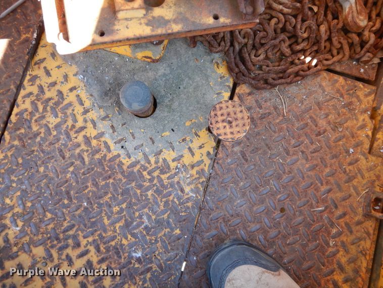 image for item DF2603 1976 John Deere 310A backhoe