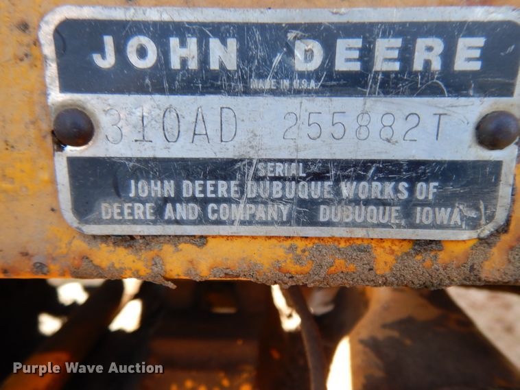 image for item DF2603 1976 John Deere 310A backhoe
