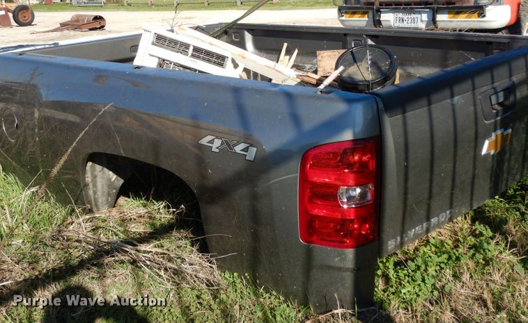image for item DF2614 Chevrolet Silverado 1500 pickup truck bed