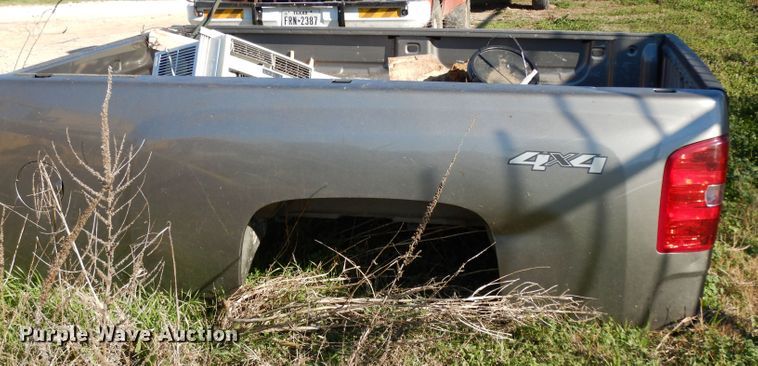 image for item DF2614 Chevrolet Silverado 1500 pickup truck bed