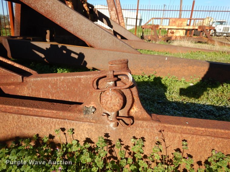 image for item DF2619 Caterpillar D6D six-way dozer blade