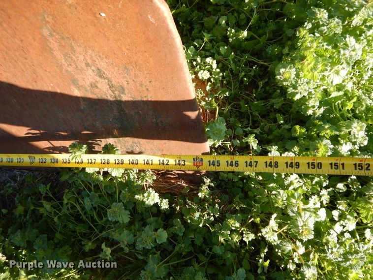 image for item DF2619 Caterpillar D6D six-way dozer blade