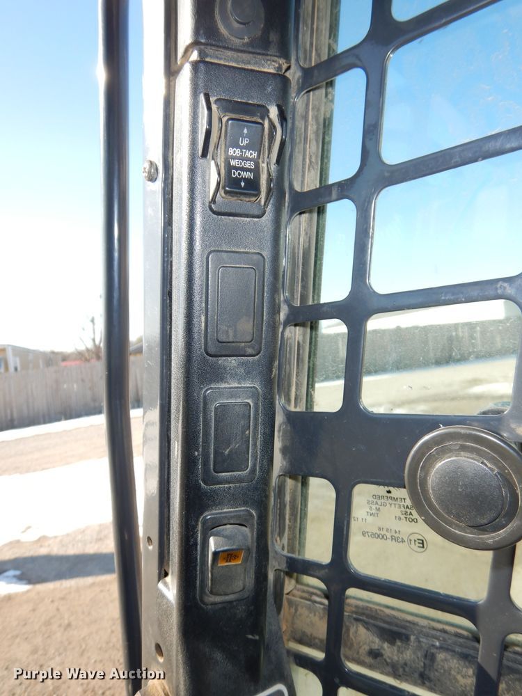 image for item DH2710 2014 Bobcat T770 skid steer