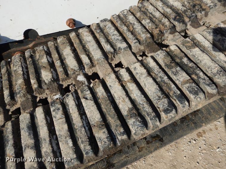 image for item DH2710 2014 Bobcat T770 skid steer