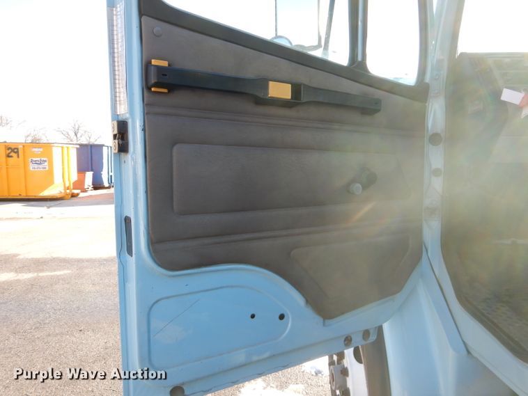 image for item DH4307 2003 Freightliner FL80 sewer jetter truck