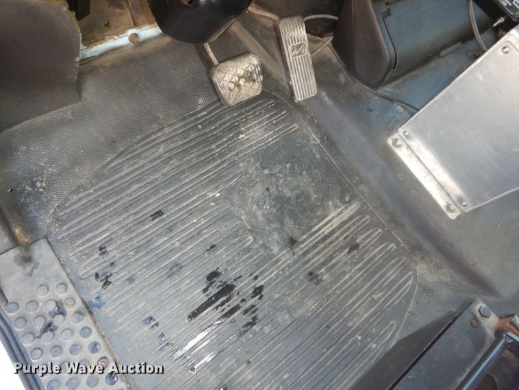 image for item DH4307 2003 Freightliner FL80 sewer jetter truck