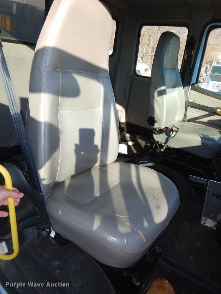 image for item DH4307 2003 Freightliner FL80 sewer jetter truck