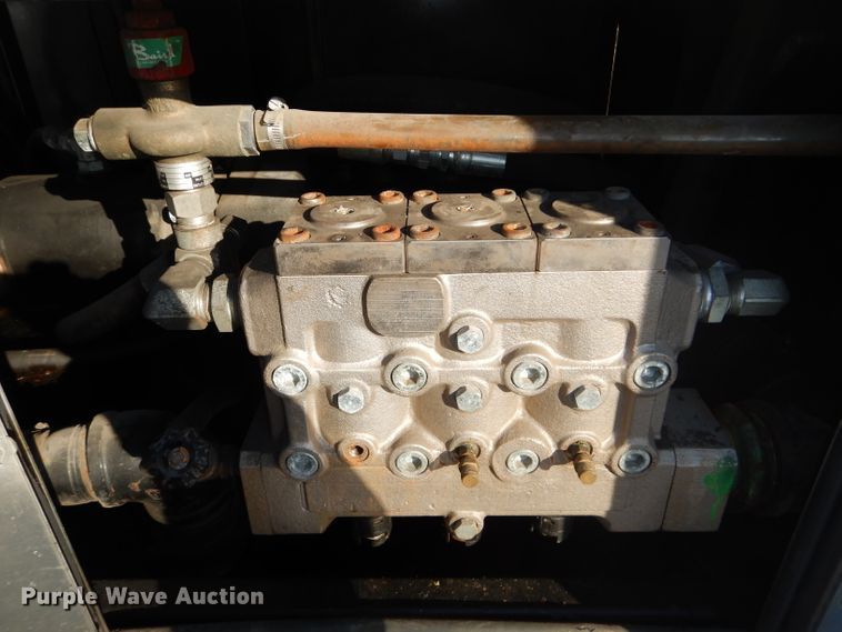 image for item DH4307 2003 Freightliner FL80 sewer jetter truck