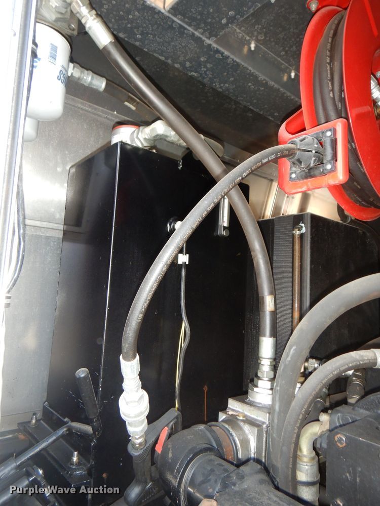 image for item DH4307 2003 Freightliner FL80 sewer jetter truck