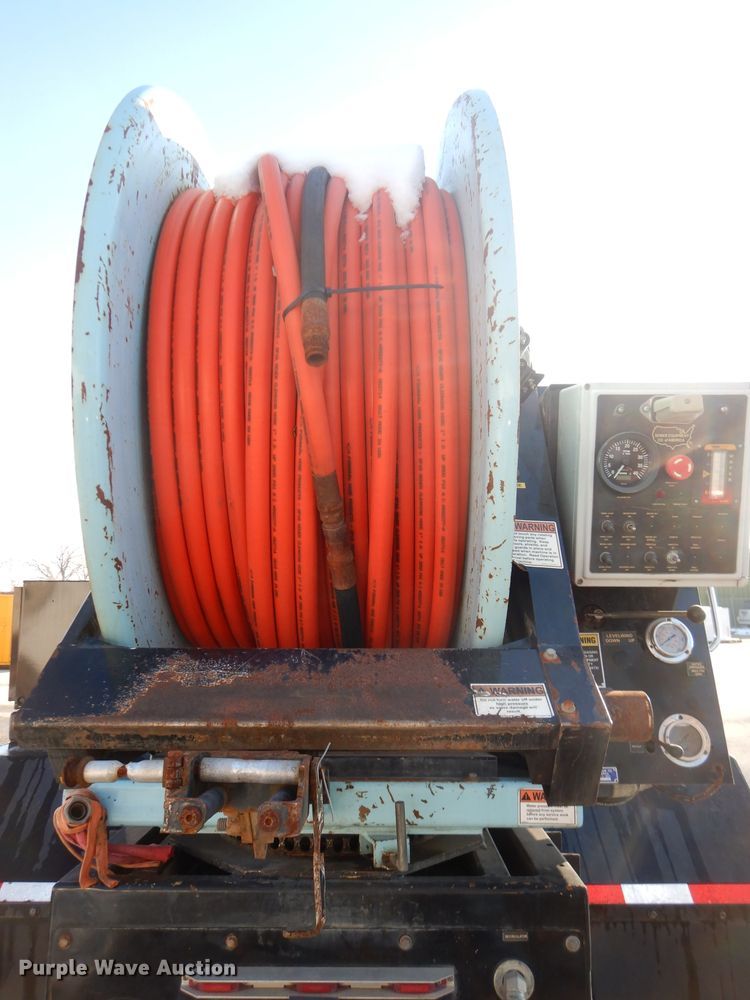 image for item DH4307 2003 Freightliner FL80 sewer jetter truck