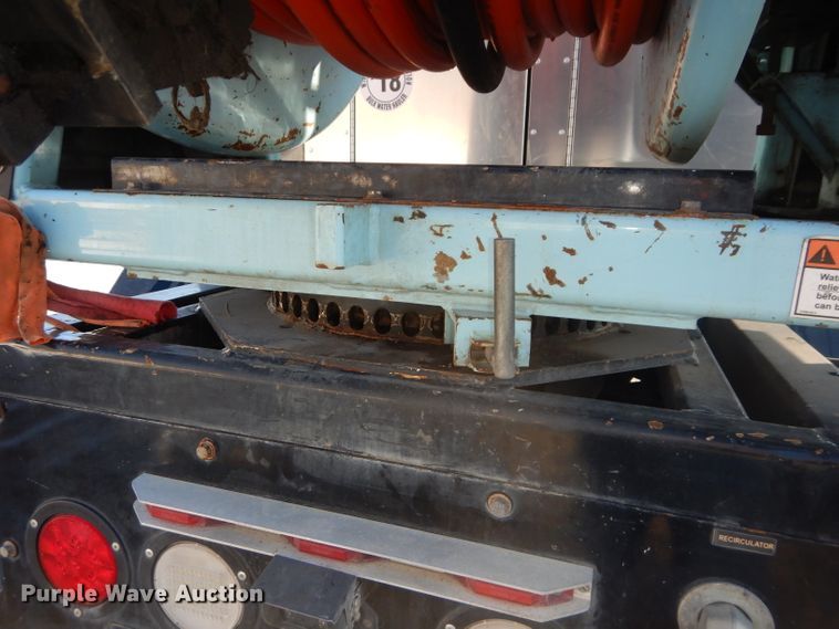 image for item DH4307 2003 Freightliner FL80 sewer jetter truck