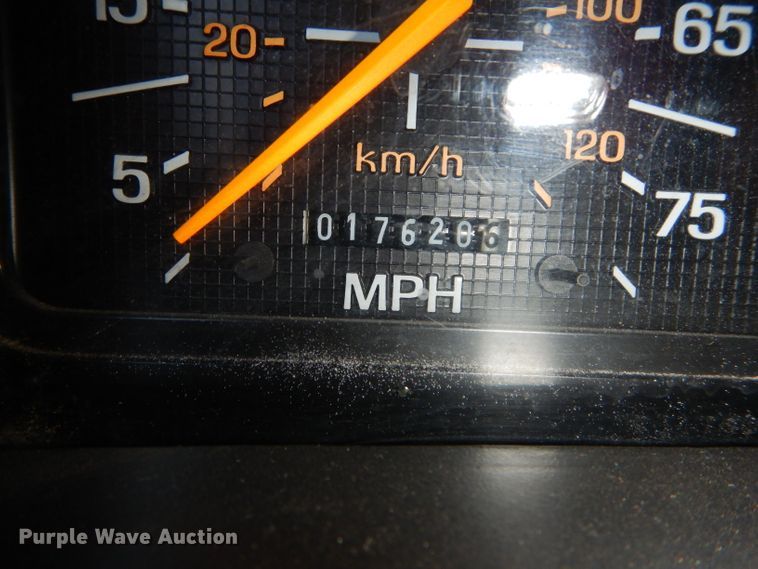 image for item DH4309 1997 Ford F800 sewer jetter truck