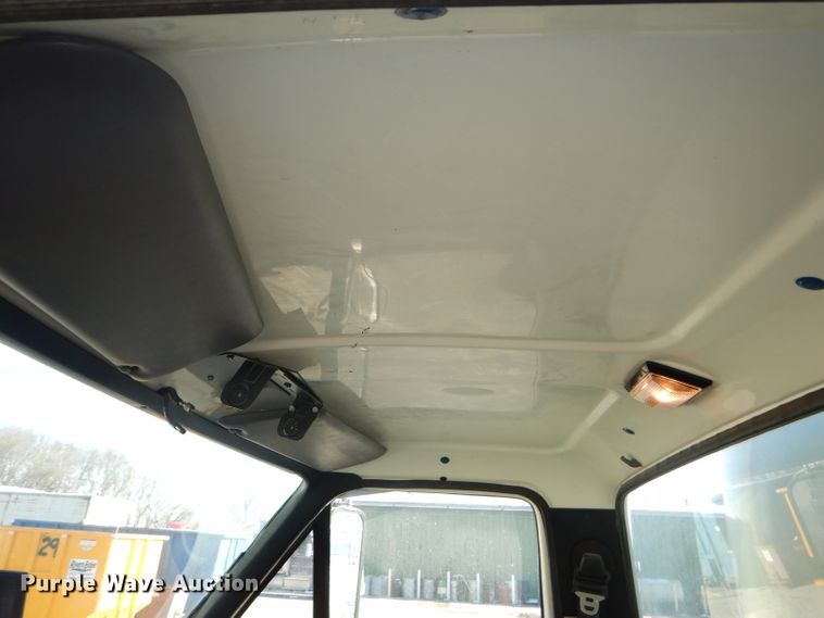 image for item DH4309 1997 Ford F800 sewer jetter truck