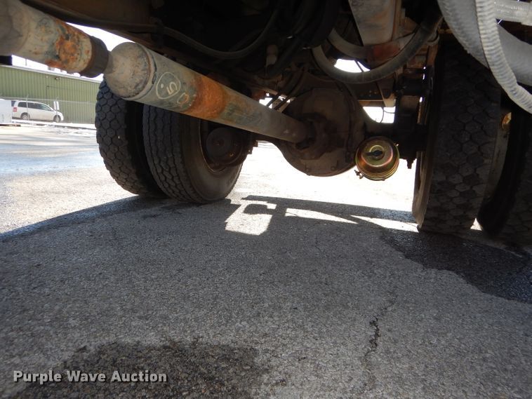 image for item DH4309 1997 Ford F800 sewer jetter truck