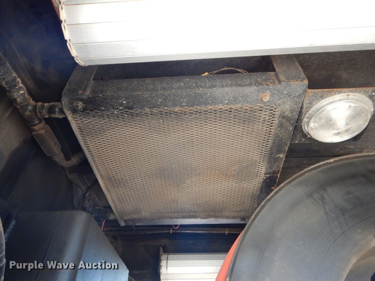 image for item DH4309 1997 Ford F800 sewer jetter truck